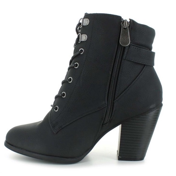 Daisy Fuentes Shoes Daisy Fuentes Charming Booties Black